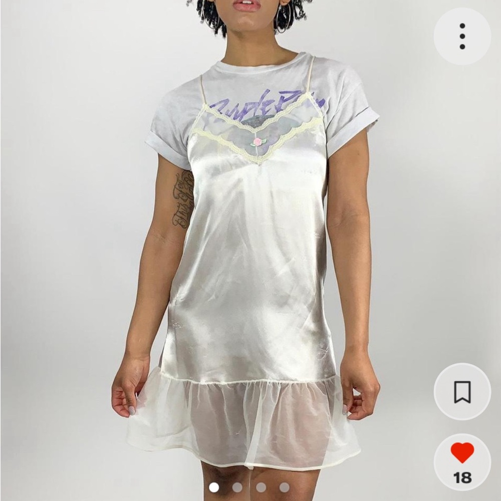 1990’s vintage sheer satin slip dress 🐇